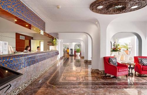 Oura Apartamento | Grand Muthu Oura View Beach Club