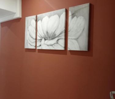 Villedieu-les-Poeles Apartamento | Grand studio centre-ville