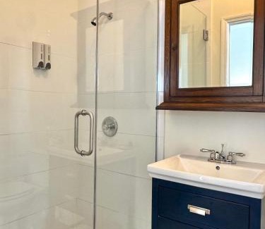 Cockburn Town Hotel | Grand Turk Inn