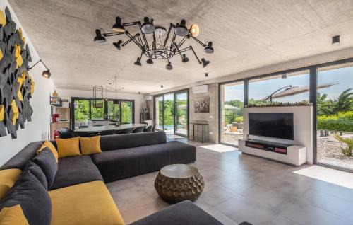 Jadruhi Villa | Grande Barbara