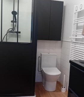 Vitre Cama Y Desayuno | Grande Chambre2 Lumineuse, Agréable, Confortable et Fonctionnelle