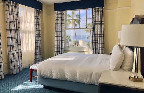 Village of La Jolla Hotel | Grande Colonial Hotel