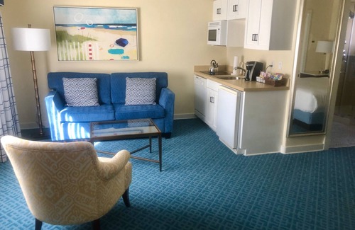 Village of La Jolla Hotel | Grande Colonial Hotel