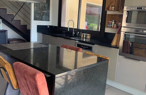 Odos Casa | Grande Maison Paisible Dans un Petit Village,ideale Pour Moment en Famille