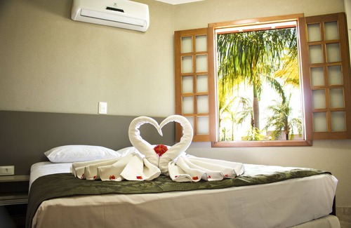 Santa Clara d'Oeste Hotel | Grandes Lagos Resorts e Parque Aquático