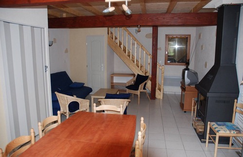 Vicdessos Casa | Grange Renove , 9 Couchages Ideal our 2 Couples et 5 Enfants , Location Vacance