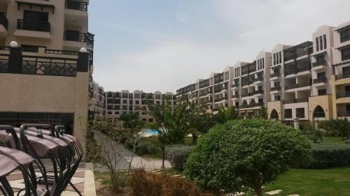 Al Mamsha El Seyahi Apartamento | Gravity Hotel - Samra Bay - A luxury studio apartment just for you