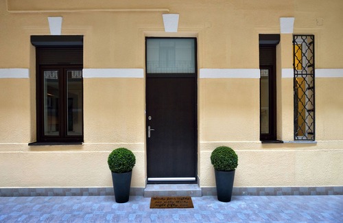 Terezvaros Apartamento | Gran apartamento con servicios de hotel.