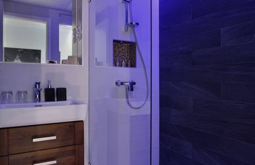 Terezvaros Apartamento | Gran apartamento con servicios de hotel.