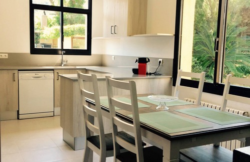 Begur Casa | Gran Casa Económica Piscina Privada Begur.