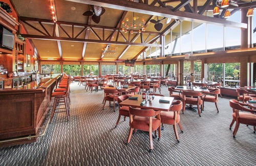 Fontana Condominio | Great Family Getaway Condo in Abbey Springs - Shady Forest Retreat