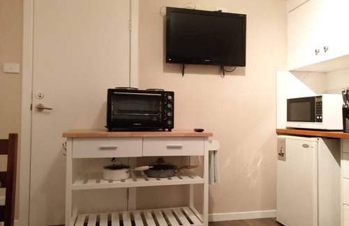 Cessnock Apartamento | Great for couples + walk to cellar doors