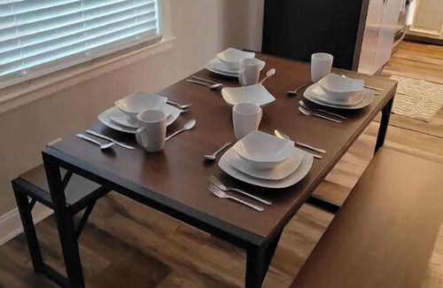 Charlotte Casa | Great location! Trendy-Laid-back home w/parking