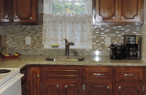 Baldwin Casa | Gran actualización de Long Island Todo Apartamento Nr aeropuerto, playas, tren, la universidad