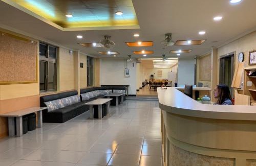 Fuxing District Cama Y Desayuno | Green Field Mountain Villa