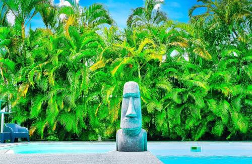 Lamentin Villa | GREEN LORD DOMAINE - Lodges Piscine & Spa - Bar & Lounge - Restaurant gastronomique