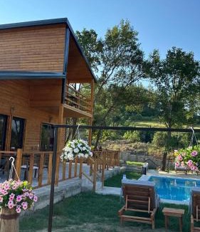 Albania Chalet De Esquí | Green Oasis