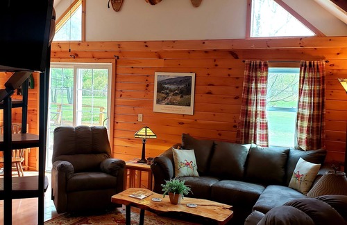 Branchport Cabina | La región de Grey's Getaway Cabin s Finger Lake, ¡Impresionante follaje de otoño!