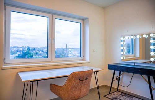 Otterberg Villa | Große Moderne Villa mit Whirlpool