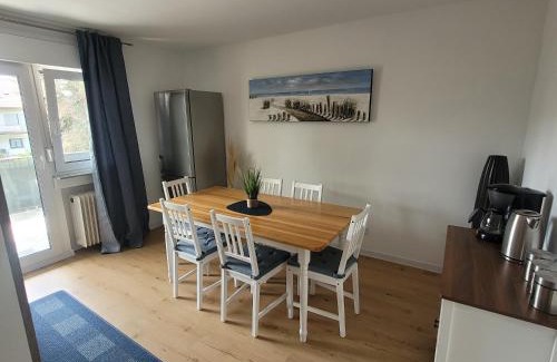 Oftersheim Apartamento | Große,Schöne FeWo nähe Schwetzingen-Hockenheim 3 Zimmer mit Balkon