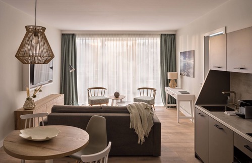 Seebad Ahlbeck Apartamento | Großes 2 Raum Apartment mit Seitlichem Meerblick - the Breeze