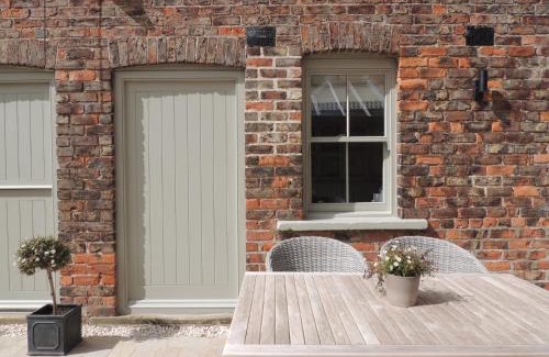 Sheriff Hutton Casa | Grooms Cottage by Sheriff Hutton Castle near York