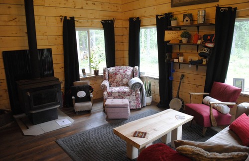 Dease Lake Casa | Grouse House. Off Grid Wilderness Cabin in Dease Lake