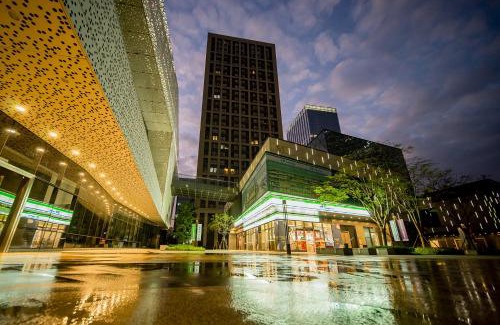 Guangzhou Science City Apartamento | Guangzhou Laiste ApartHotel Science City Greenland Central Plaza Branch - Free Shuttle Bus to Canton Fair Complex During Canton Fair Period