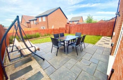 Rugby Casa | Guest Favourite - Home from Home