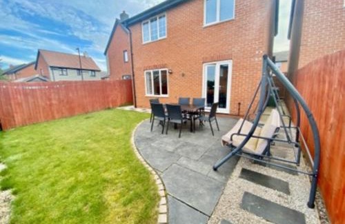 Rugby Casa | Guest Favourite - Home from Home