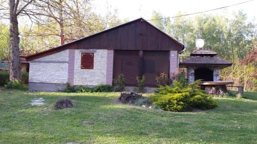 Vojvodina Casa | Guest House Šebeš