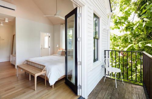 Downtown Hotel | Guest House Raleigh- Adults Only