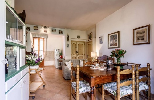 Gaiole in Chianti Apartamento | GuestHost - Comfy Apt near the Castle of Brolio