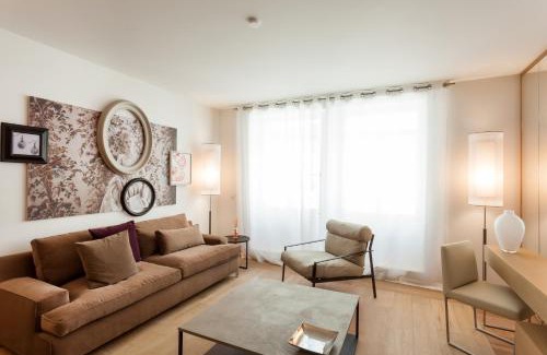 Ville Haute Apartamento | Guillaume Suites