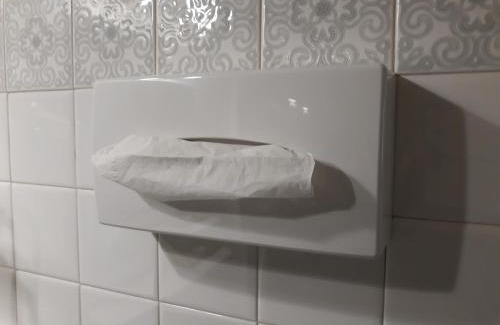 Uzerche Hotel | Hôtel Ambroise