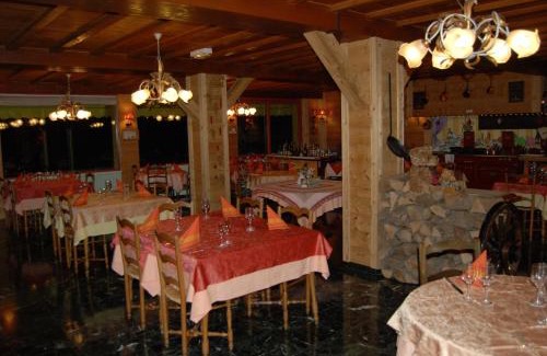 Gex Hotel | Hôtel De La Couronne