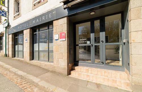 Saint-Pol-de-Leon Hotel | Hôtel de la Mairie