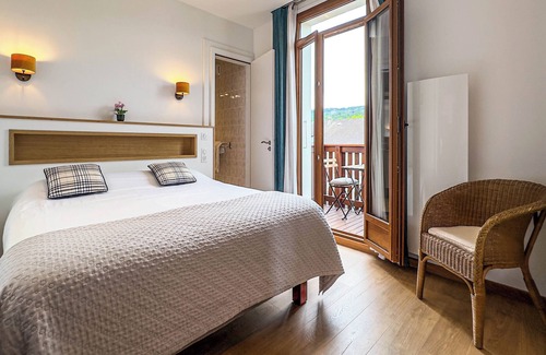 Amphion-les-Bains Hotel | Hôtel de la Plage