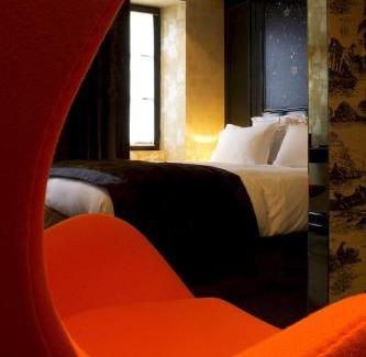 3rd Arrondissement Hotel | Hôtel du Petit Moulin, Haute Couture hotel by Lacroix