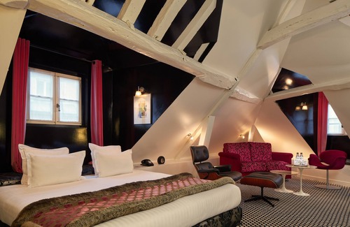 3rd Arrondissement Hotel | Hôtel du Petit Moulin, Haute Couture hotel by Lacroix