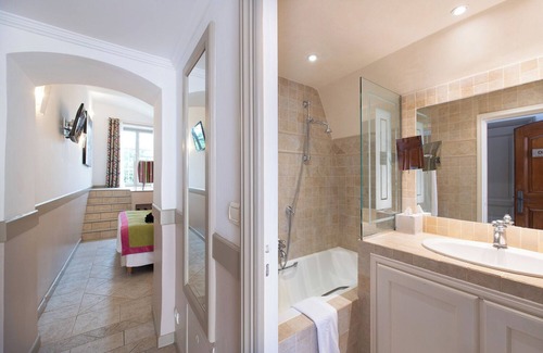 Opio Hotel | Hôtel Golf & Spa Château de la Bégude, The Originals Collection