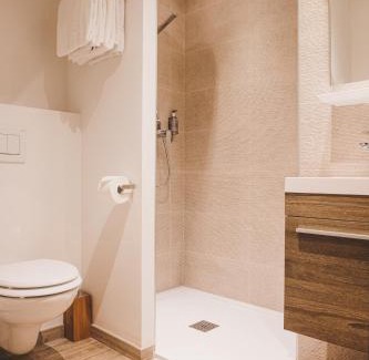 Feronstree et Hors-Chateau Hotel | Hôtel Hors-Château - Liège Centre Historique