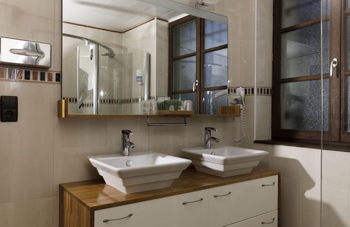 Honfleur Hotel | Hôtel L' Ecrin