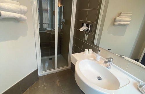 Cherbourg-en-Cotentin Hotel | Hôtel Le Louvre