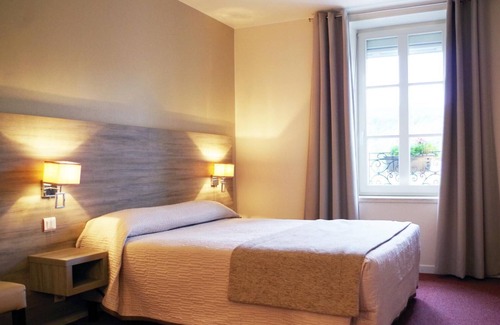 Givet Hotel | Hôtel Le Roosevelt