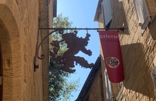 Sarlat-la-Caneda Historic Center Apartamento | Hôtel particulier Fénelon - XIIIe