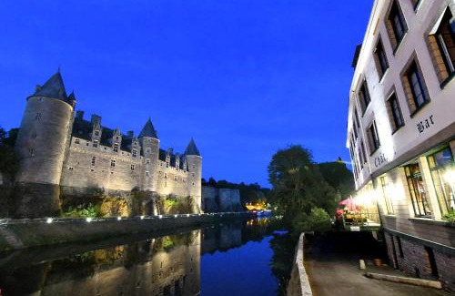 Josselin Hotel | Hôtel Restaurant Du Château