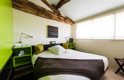 Clesse Hotel | Hôtel-Restaurant le Château de Besseuil, Mâcon Nord - Teritoria