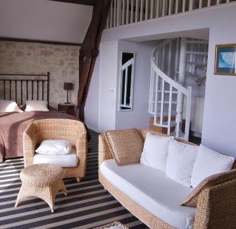 Causse-et-Diege Hotel | Hôtel Restaurant Le Mûrier de Viels - Grand Figeac