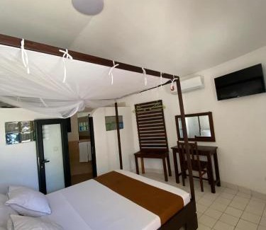 Mahahanga Tanana Hotel | Hôtel Tropicana Majunga